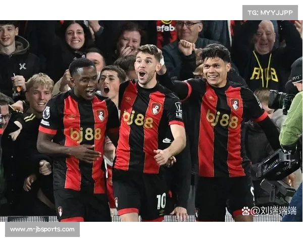 利物浦、桑德兰与伯恩茅斯同积18分，排名积分榜第三至第五