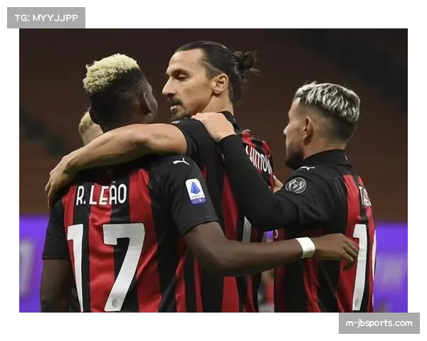 前巴黎球星伊布拉希莫维奇现身训练场，与球队年轻球员交流